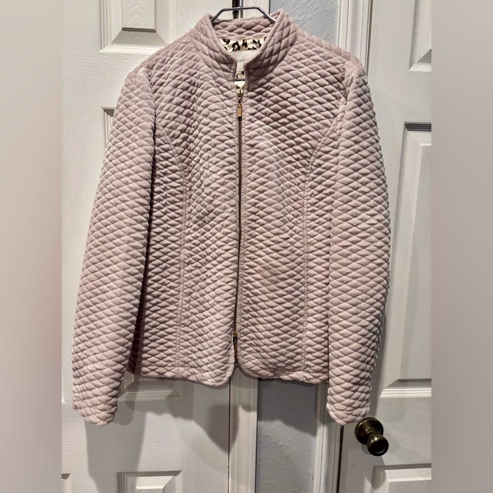 Madison Hill Chic Women's Quilted Jacket in Light Tan